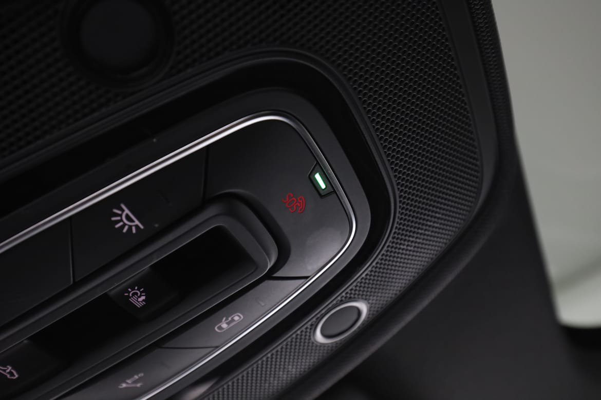 Vehicle Image 36