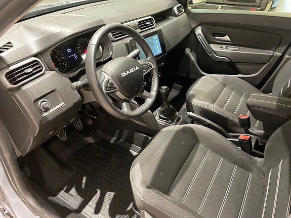 Vehicle Image 15