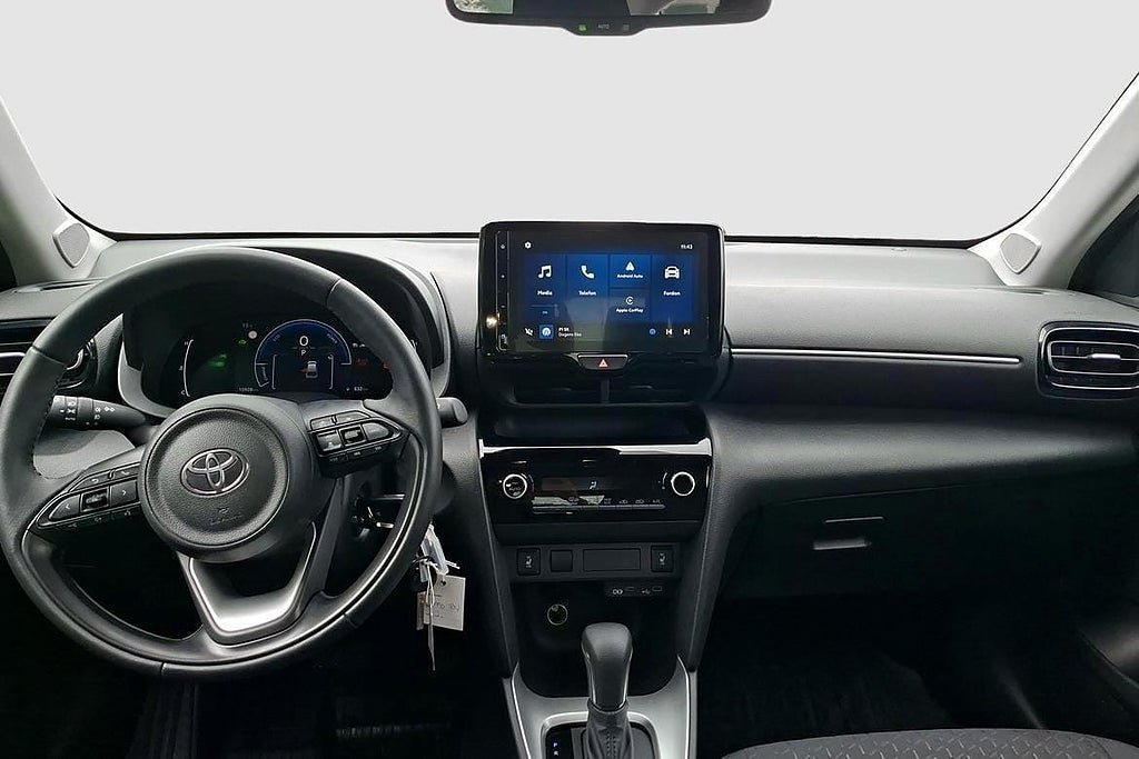 Vehicle Image 9