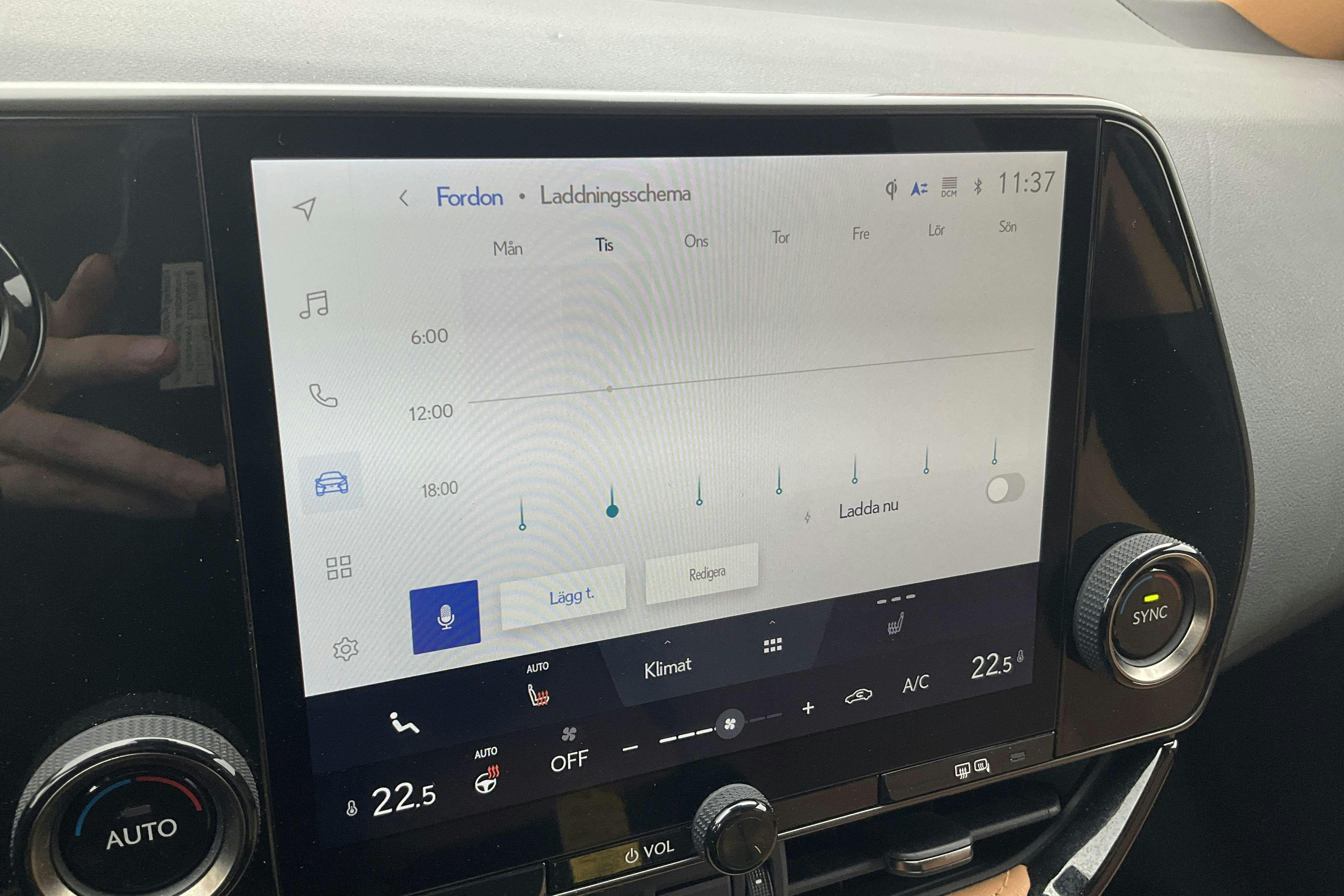 Vehicle Image 22