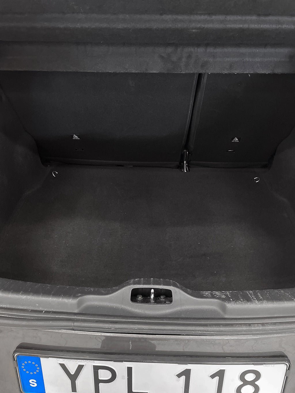 Vehicle Image 17