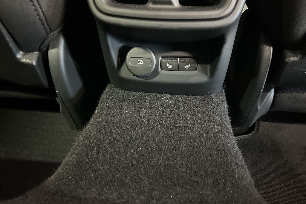 Vehicle Image 33