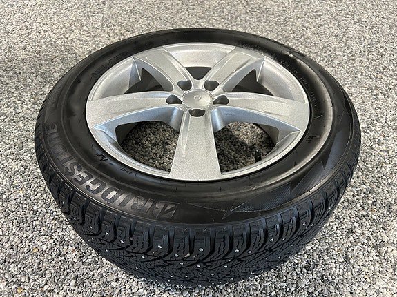 Vehicle Image 17