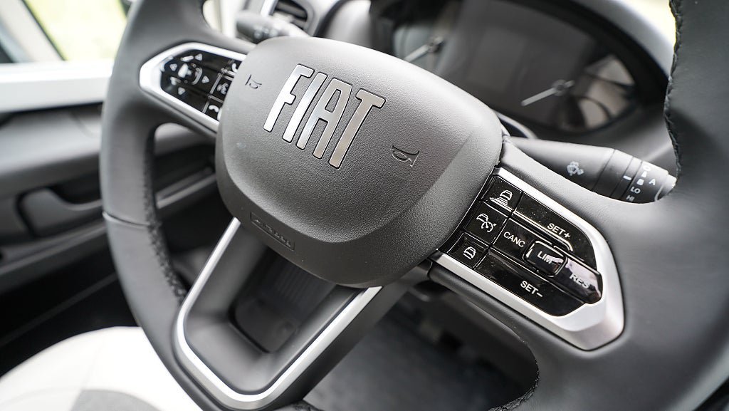 Vehicle Image 43