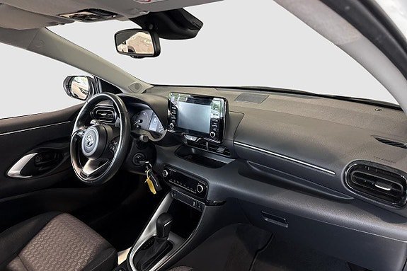 Vehicle Image 7