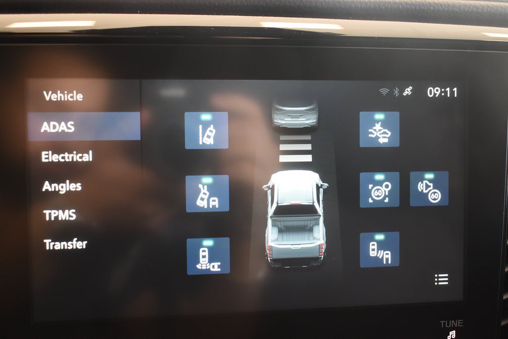 Vehicle Image 21