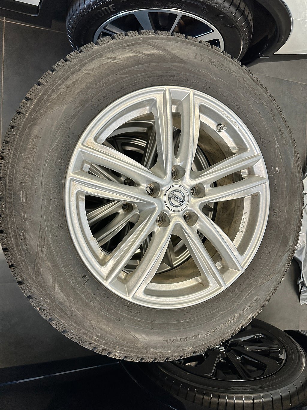 Vehicle Image 14