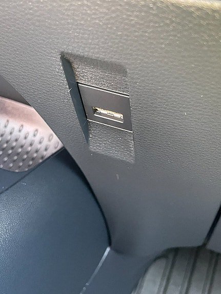Vehicle Image 20