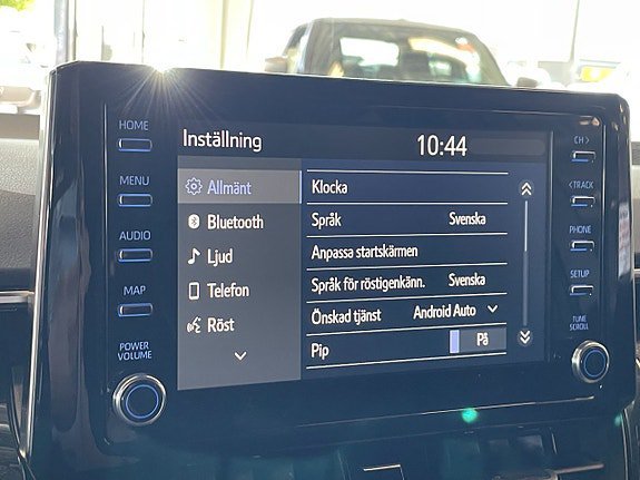 Vehicle Image 28