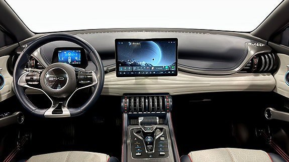 Vehicle Image 12