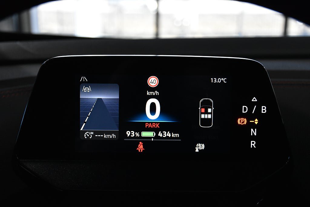 Vehicle Image 13