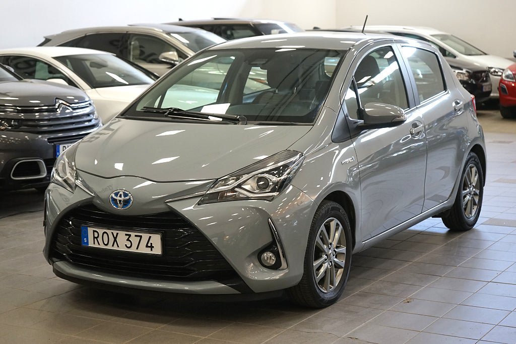 Vehicle Image 4