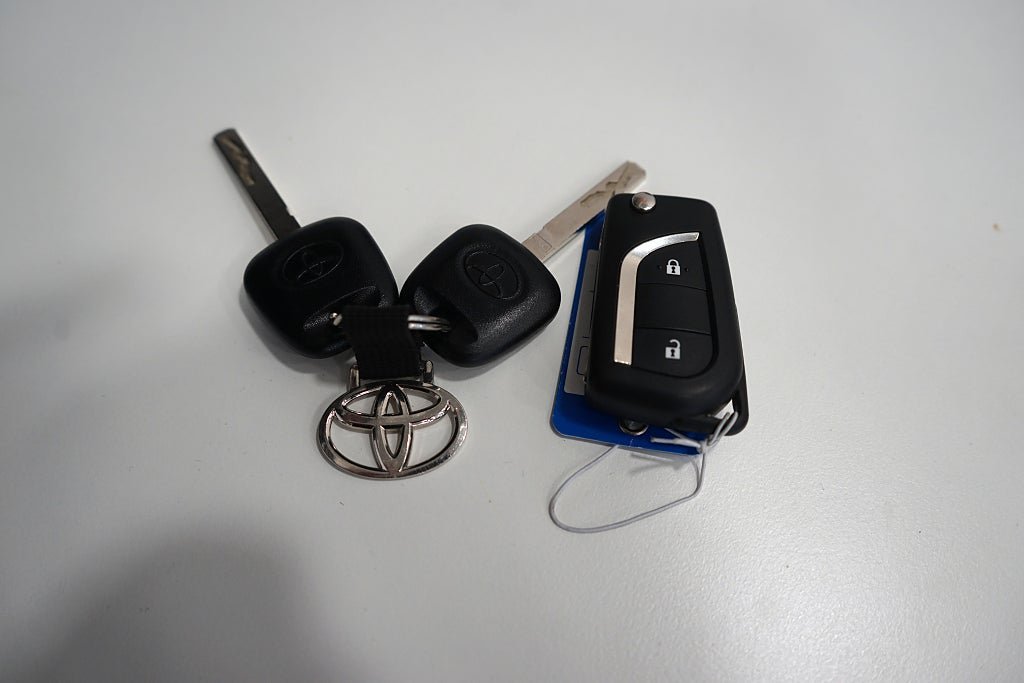 Vehicle Image 12