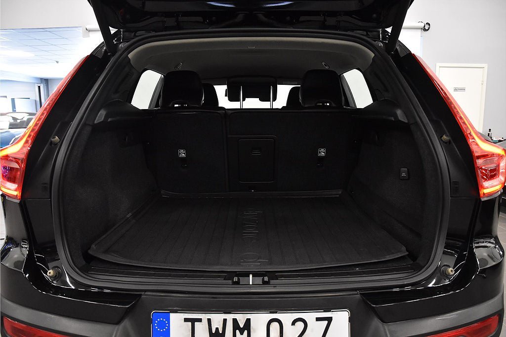 Vehicle Image 22