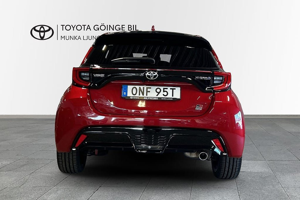 Vehicle Image 5
