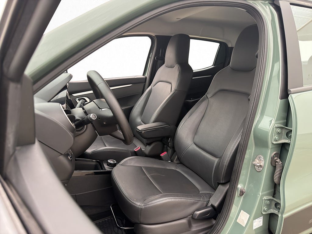 Vehicle Image 20