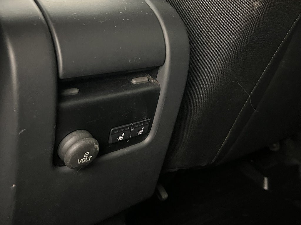 Vehicle Image 27