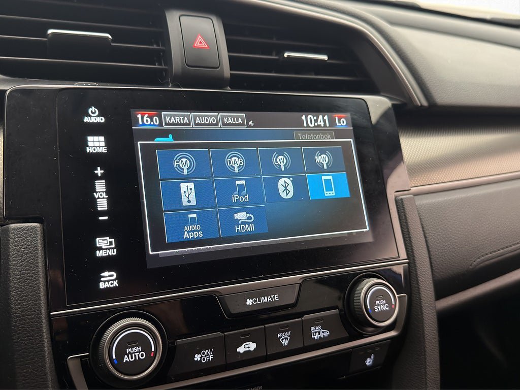Vehicle Image 21