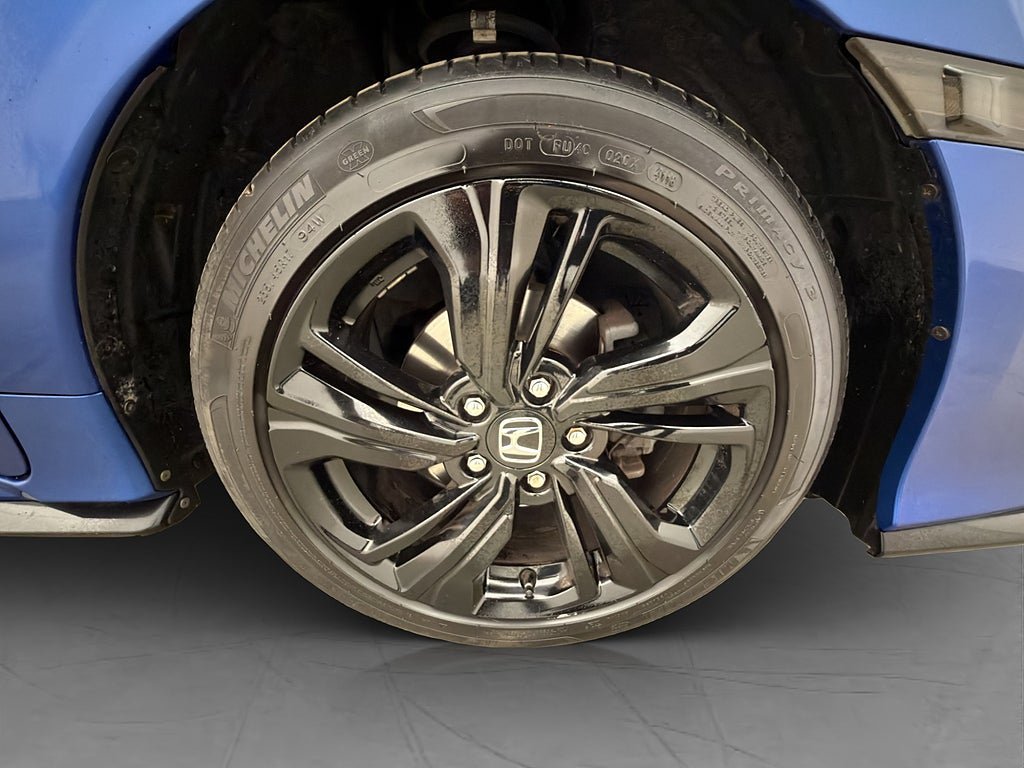 Vehicle Image 31