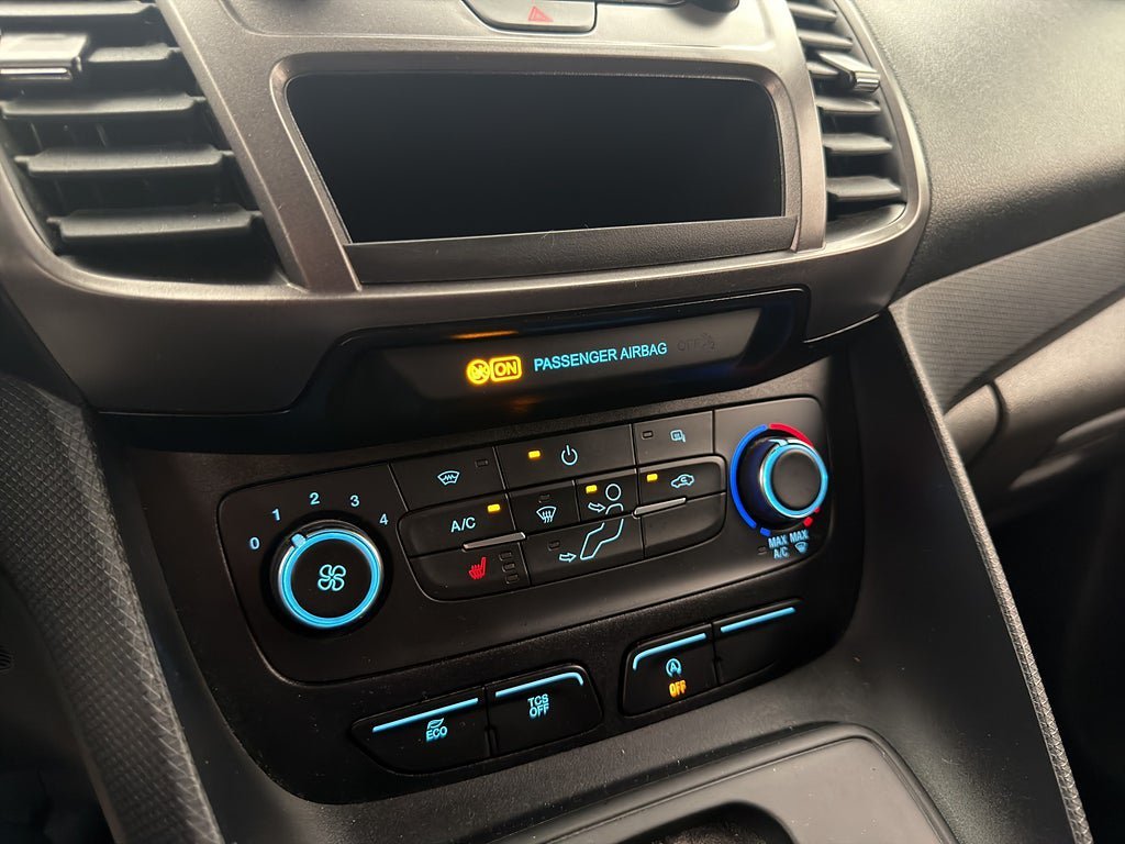 Vehicle Image 27