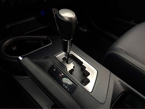 Vehicle Image 26
