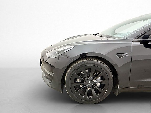 Vehicle Image 28