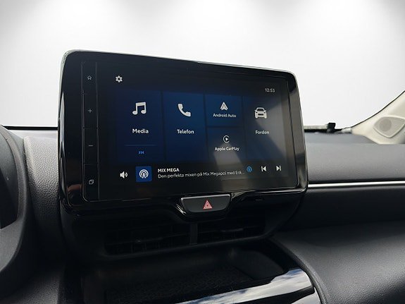 Vehicle Image 15