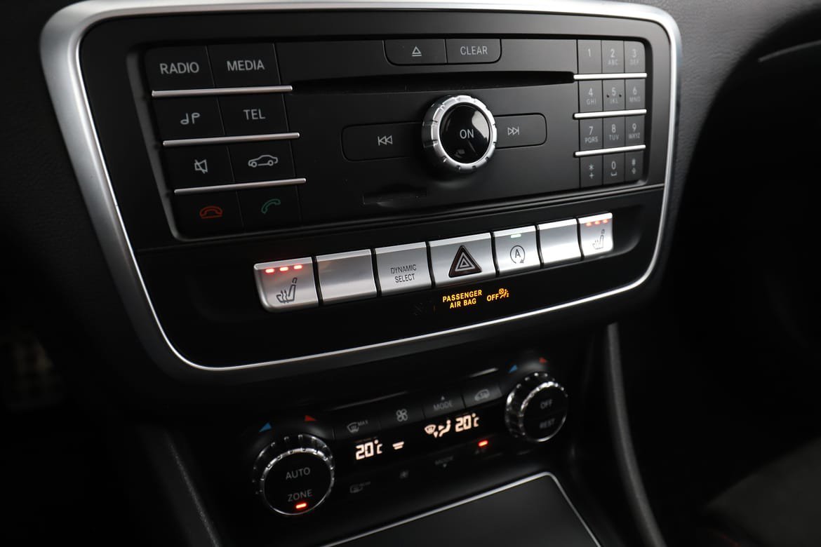 Vehicle Image 35