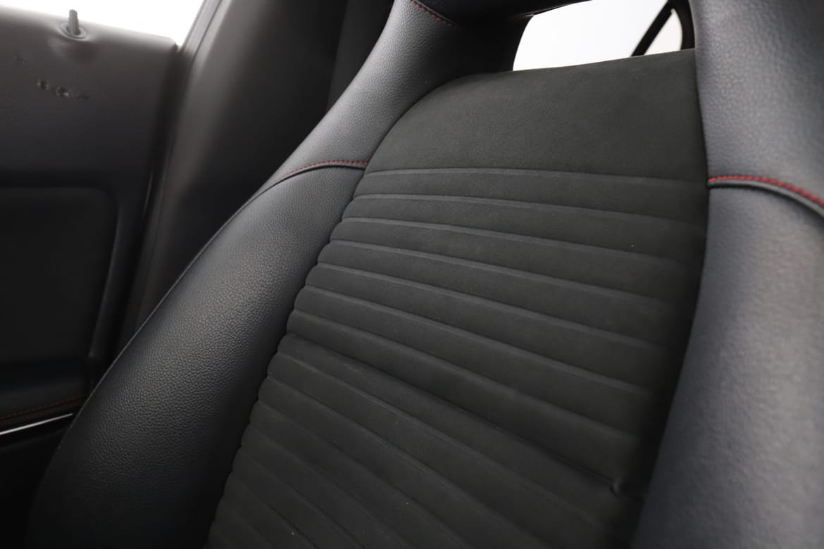 Vehicle Image 37
