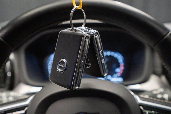 Vehicle Image 24