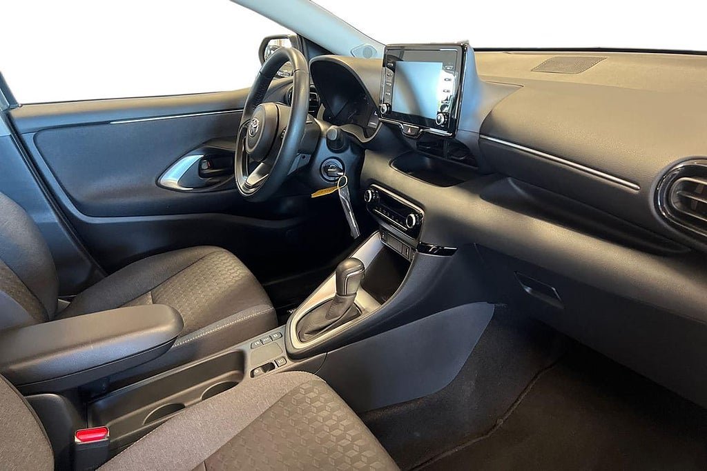 Vehicle Image 7