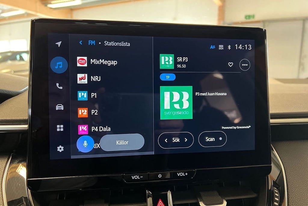 Vehicle Image 15