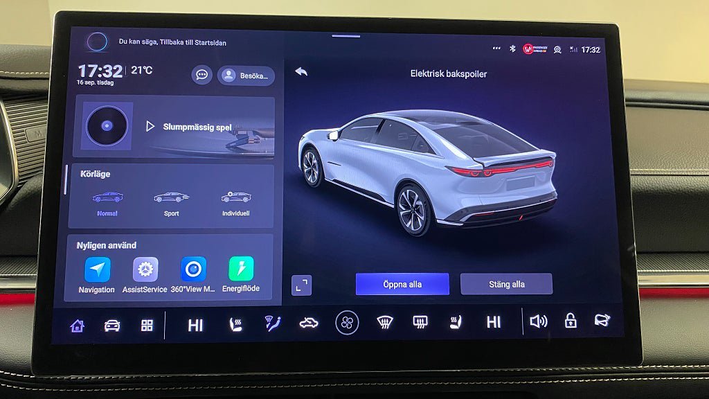 Vehicle Image 15