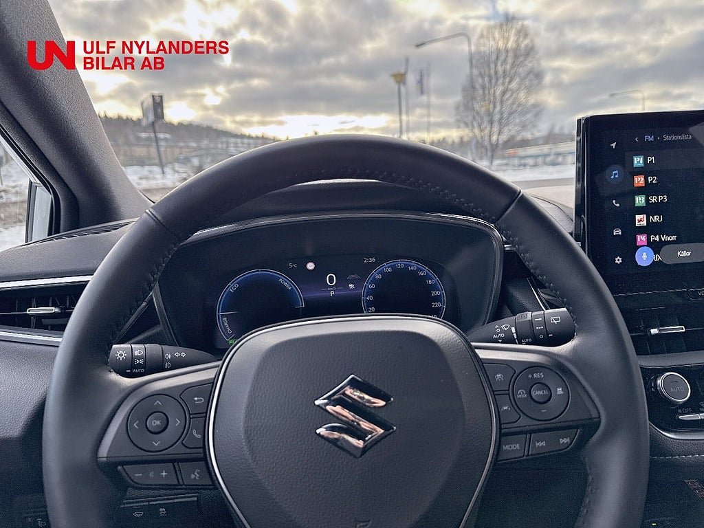 Vehicle Image 14