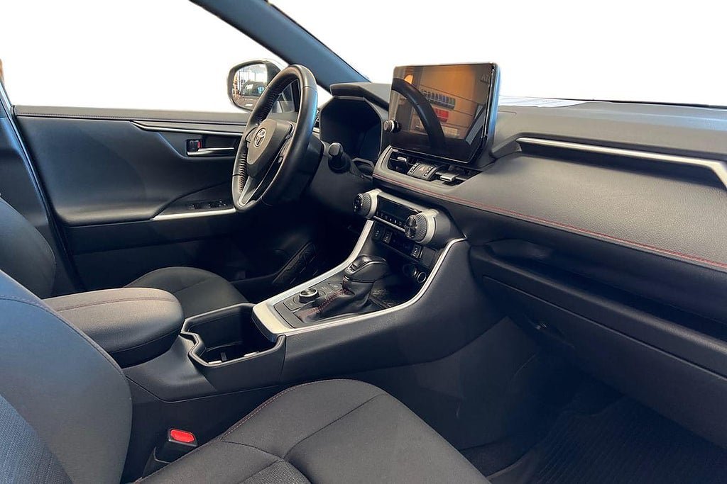 Vehicle Image 7