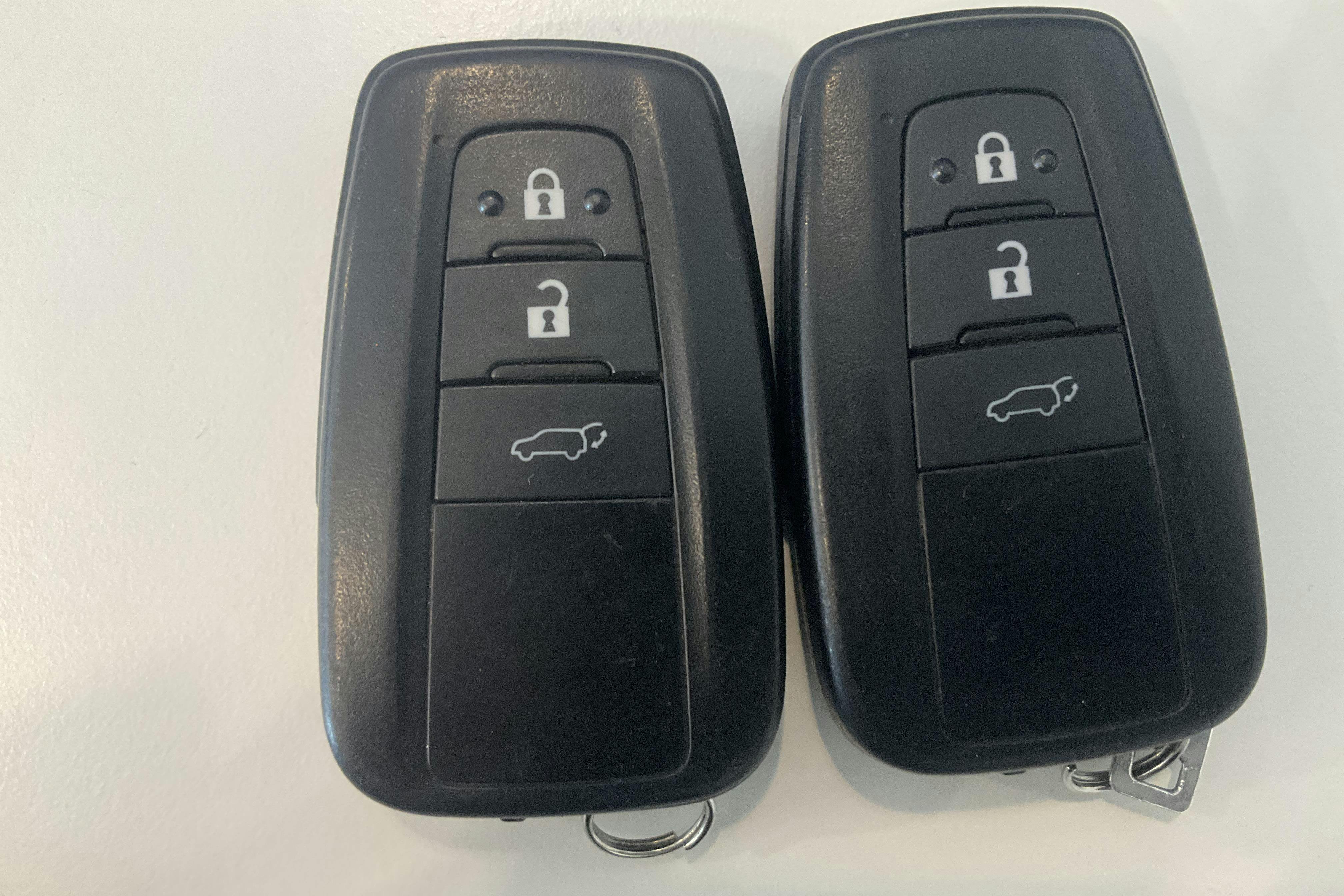 Vehicle Image 16
