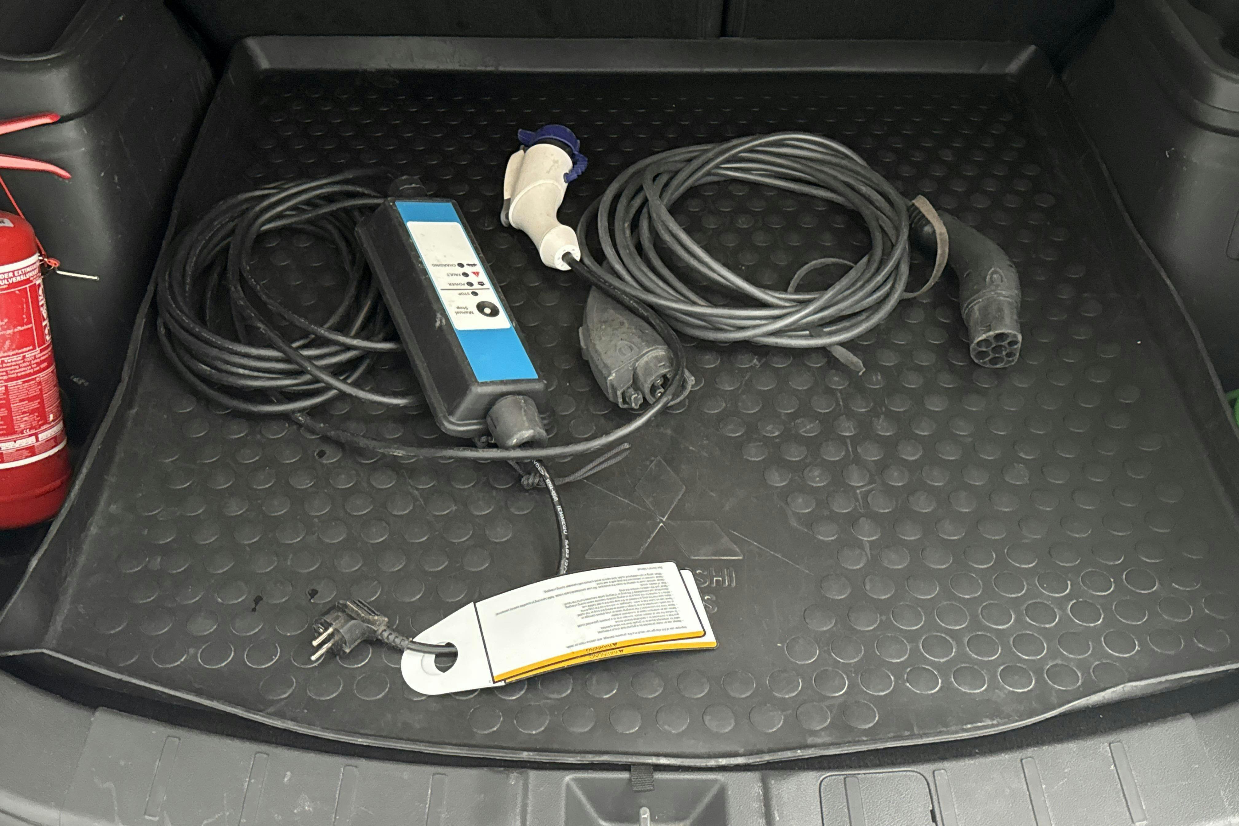 Vehicle Image 17