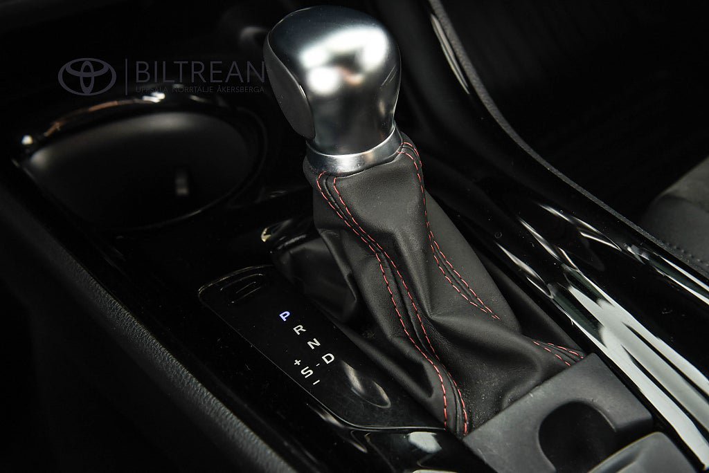 Vehicle Image 13