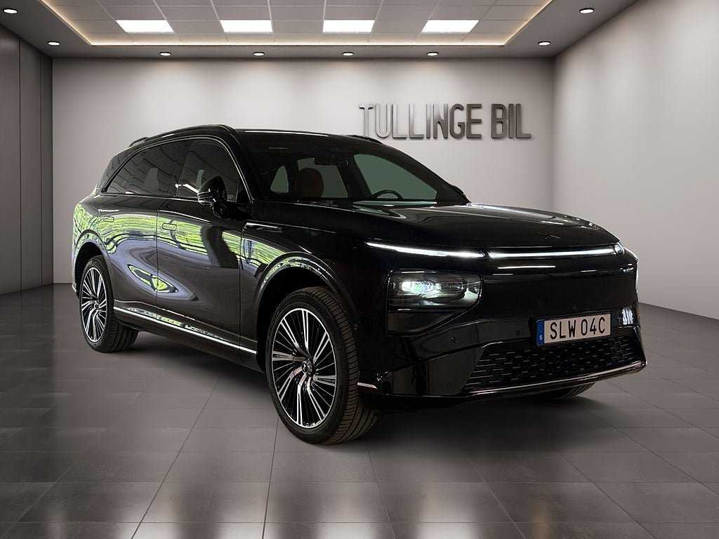 Vehicle Image 7