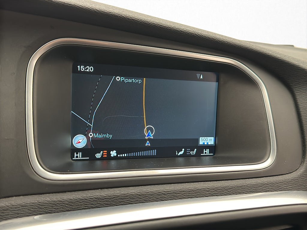 Vehicle Image 23