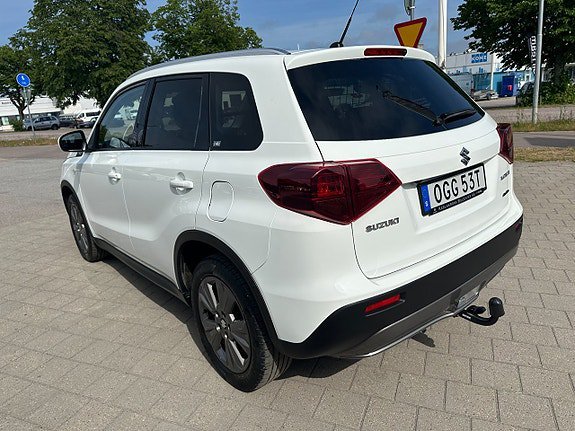 Vehicle Image 7