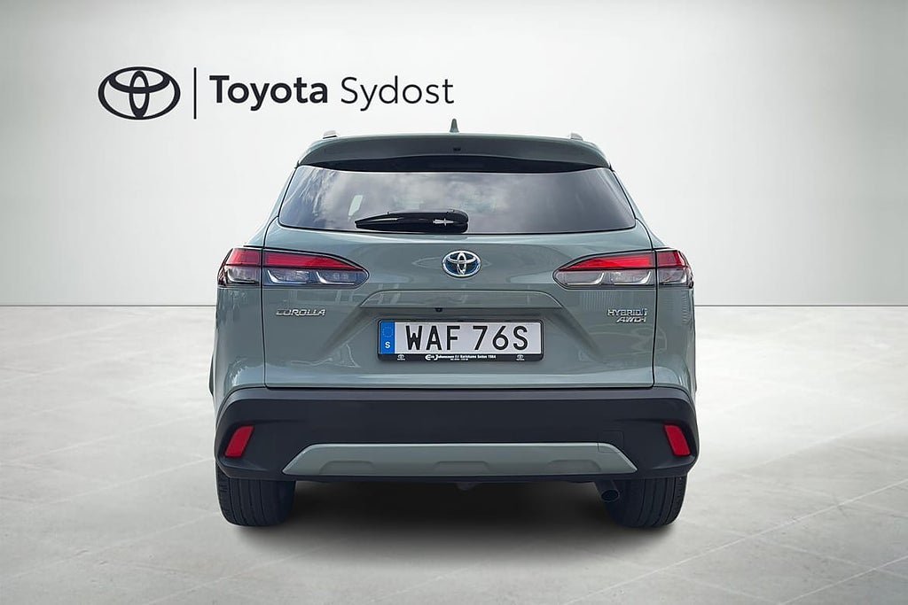 Vehicle Image 5