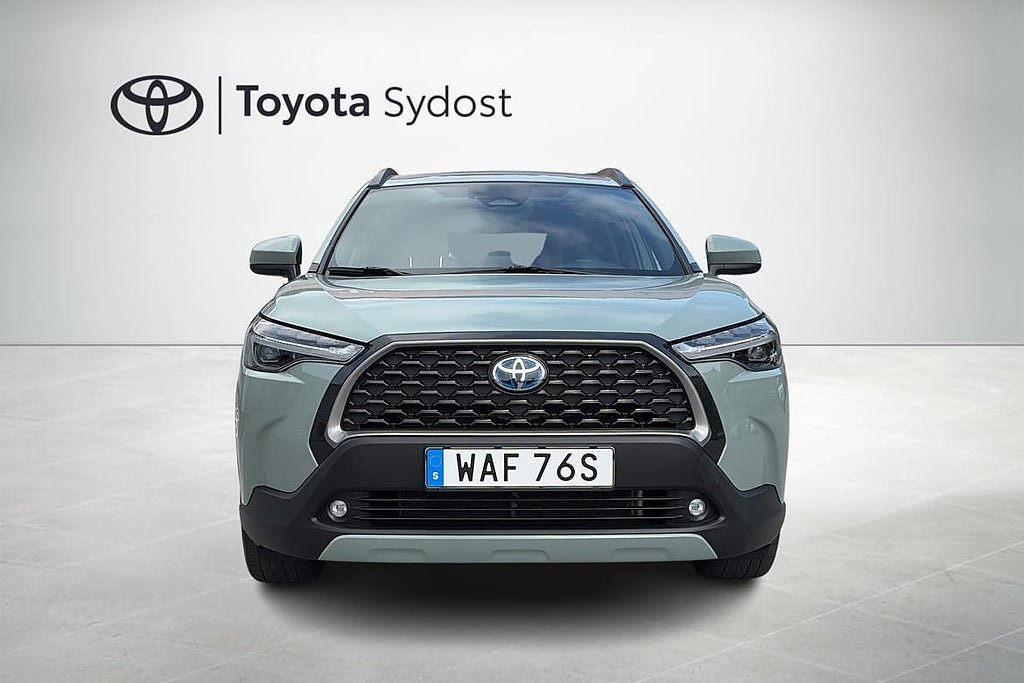 Vehicle Image 6