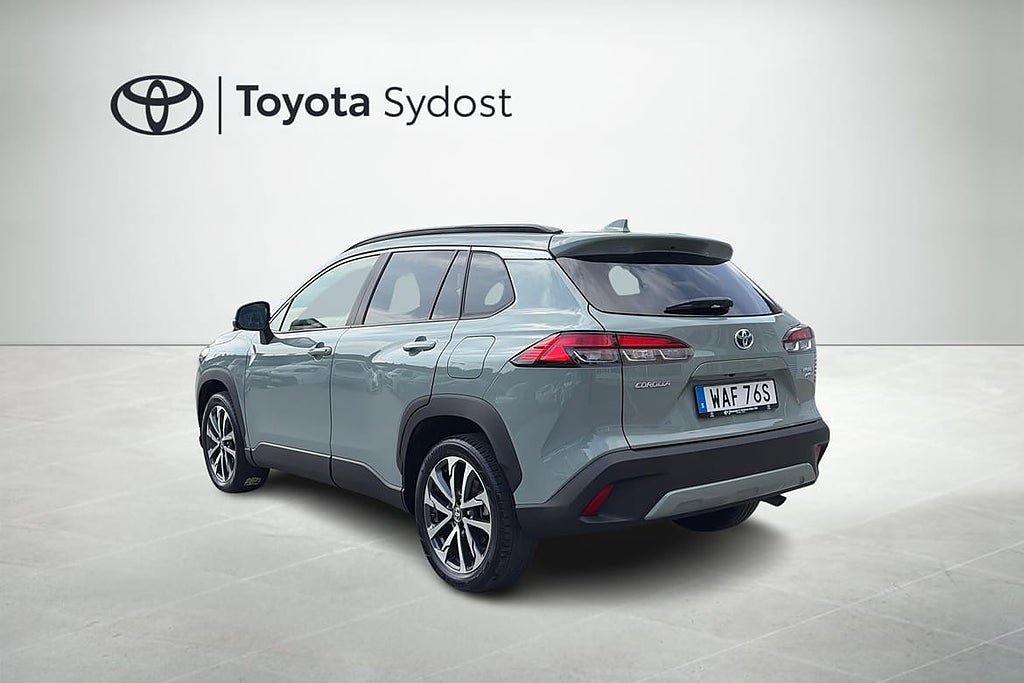 Vehicle Image 13