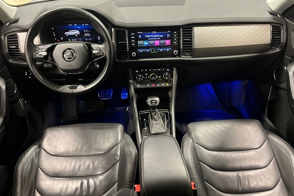Vehicle Image 10