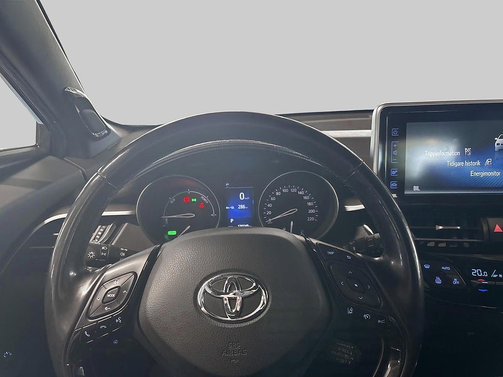 Vehicle Image 15