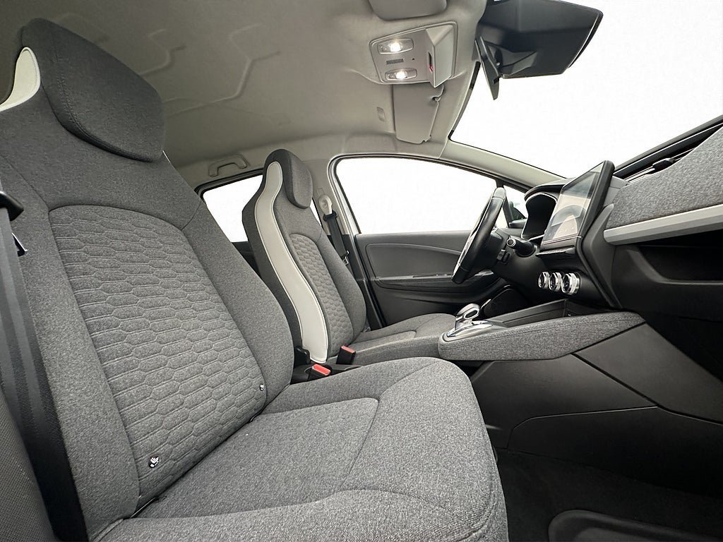 Vehicle Image 21