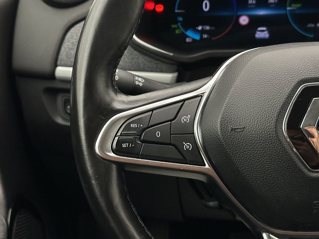 Vehicle Image 24