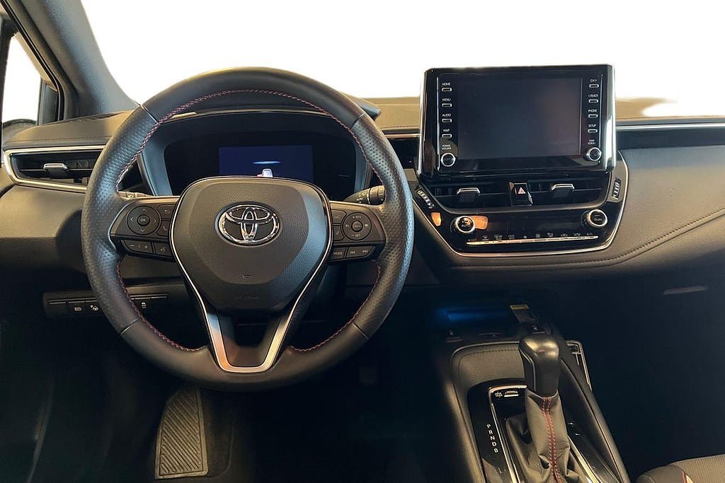 Vehicle Image 10