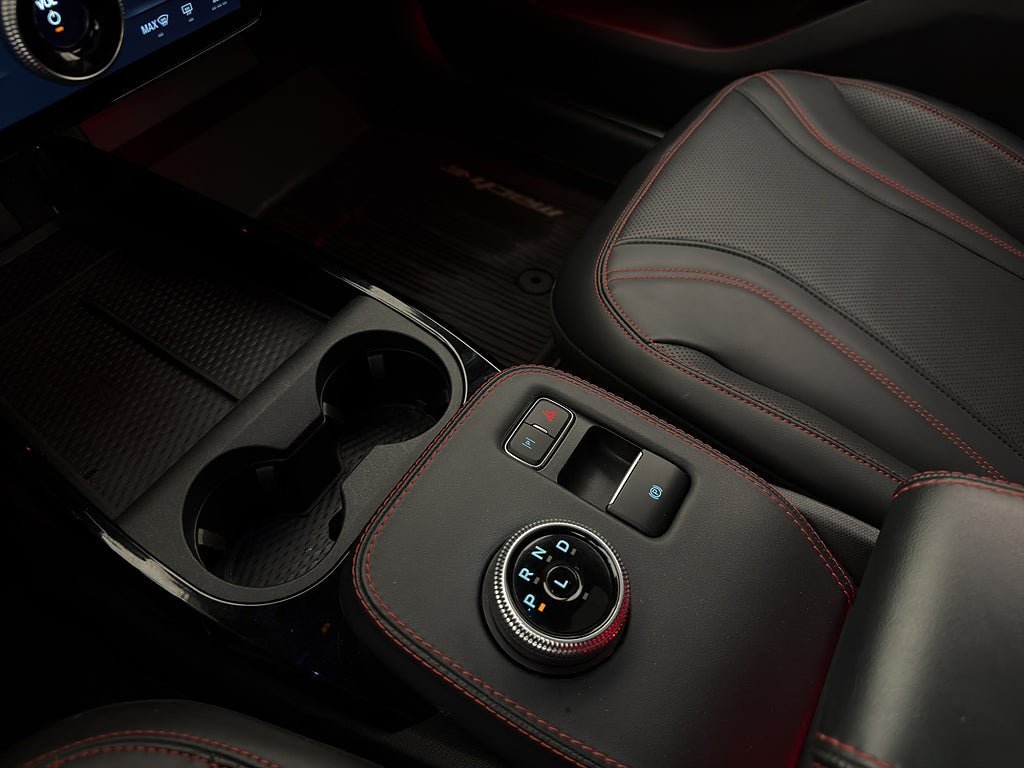 Vehicle Image 19